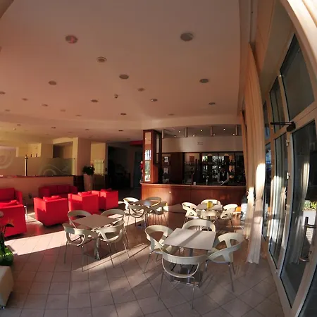 Antares Hotel 2*